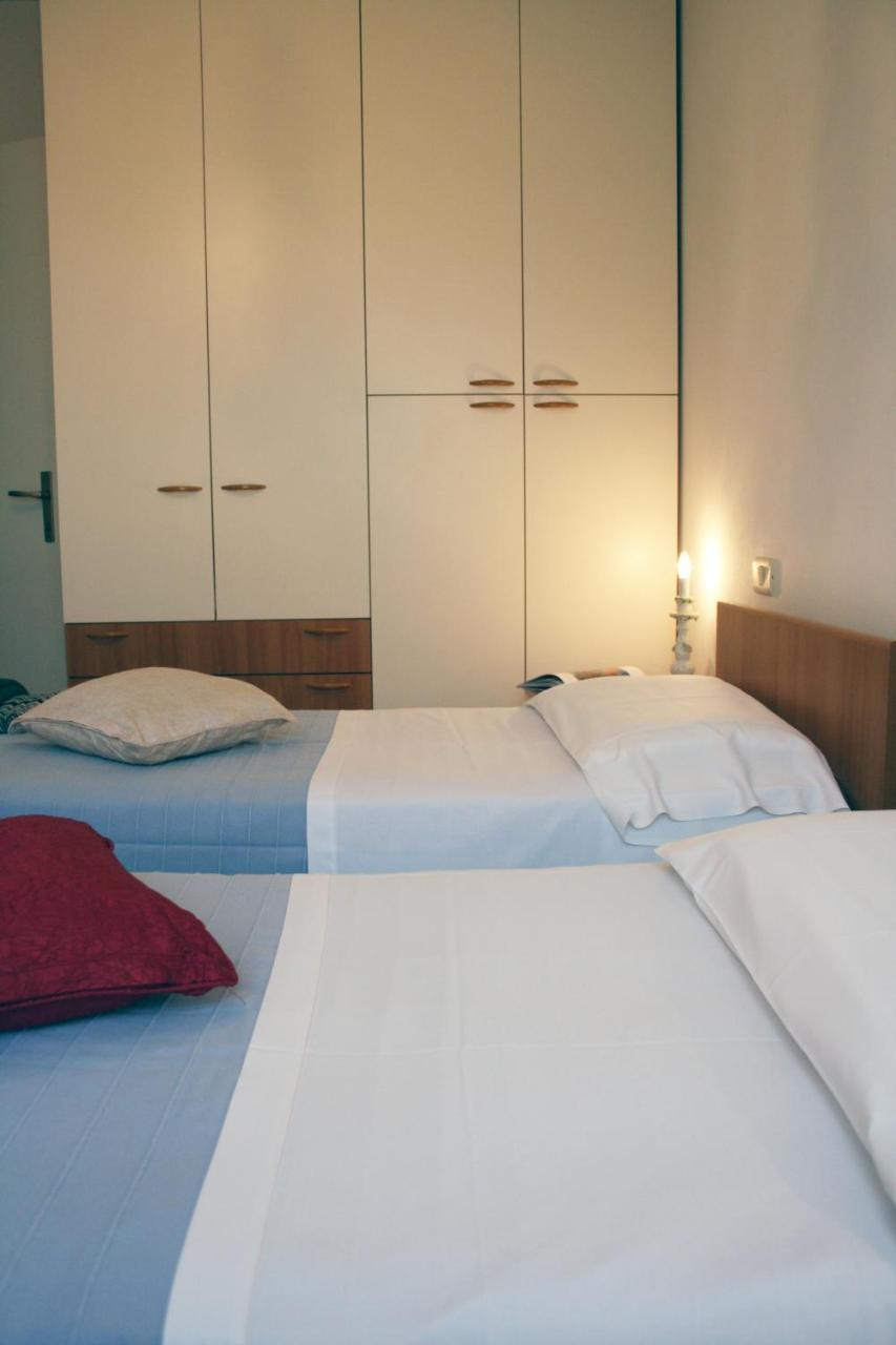 Apartmán Residenza Manuela Riccione Exteriér fotografie